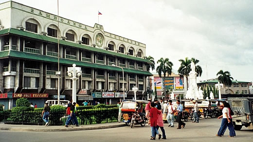 Zamboanga City auf Mindanao ist die sechstgrößte Stadt der Philippinen und der wichtigste Seehafen des Inselstaats. Foto: Hu9423
