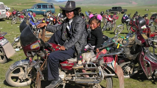 Nomaden in Tibet leben von Raupenpilzen